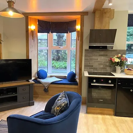 아파트 Weavers Rest - New Boutique Retreat In With Parking