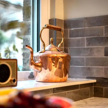 Weavers Rest - New Boutique Retreat In With Parking Appartement