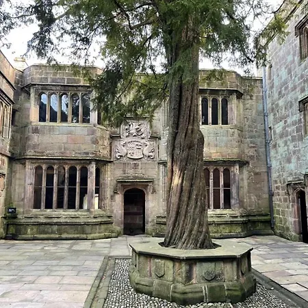 Weavers Rest - New Boutique Retreat In With Parking Apartment